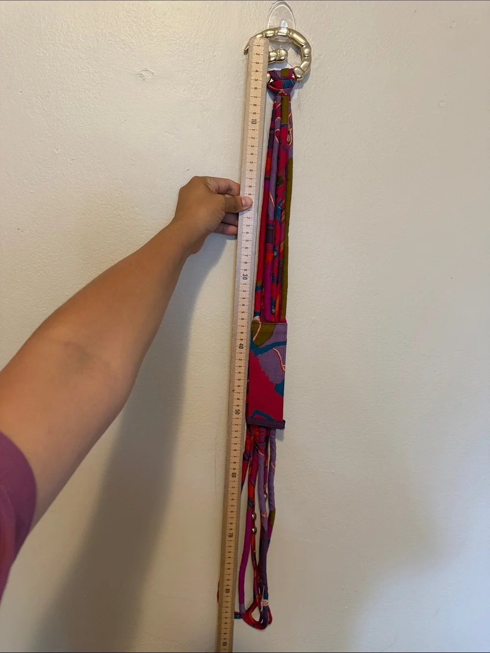 Gold-Chain Multistrand Fabric Belt in Pink & Purple